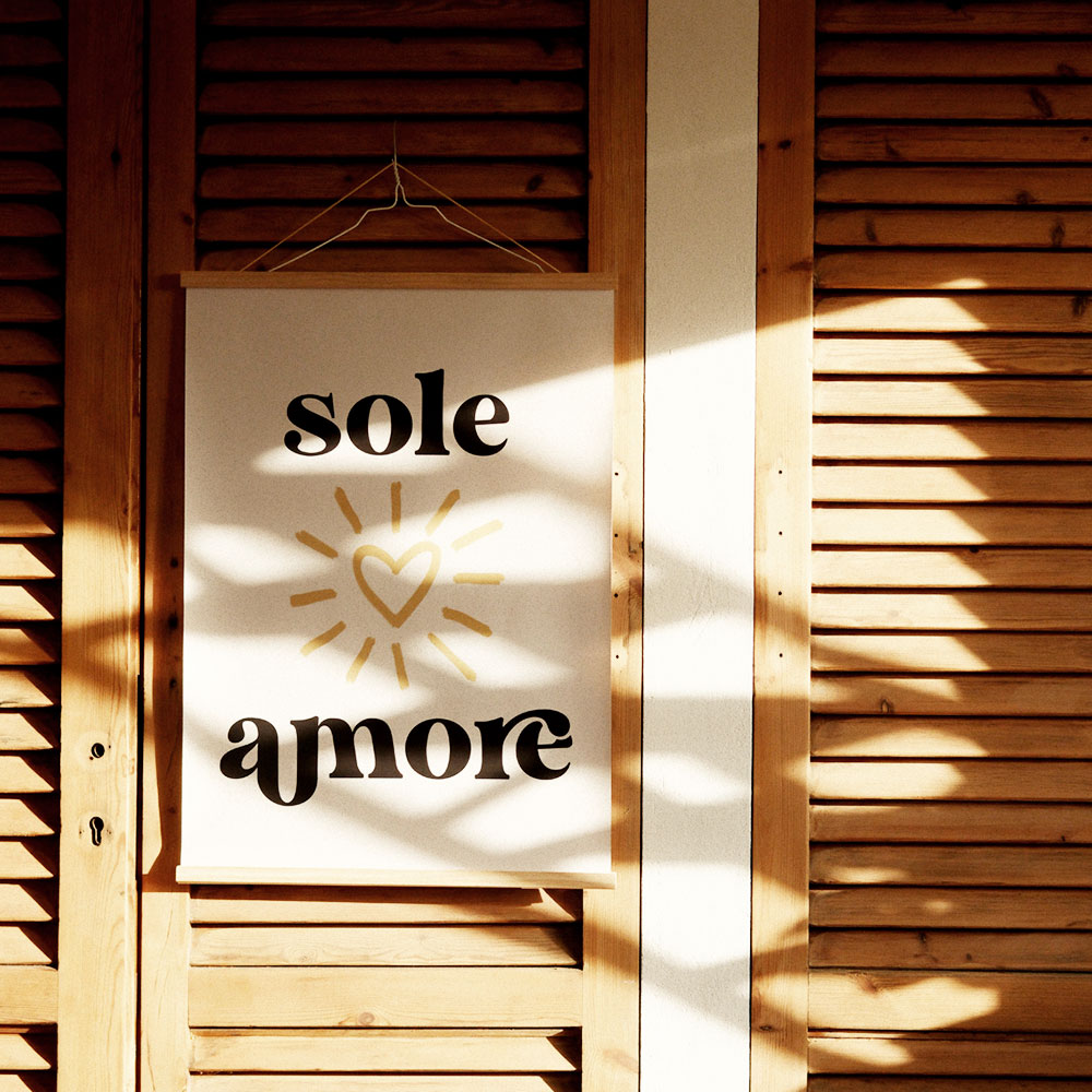 Sole Amore poster - Image 2